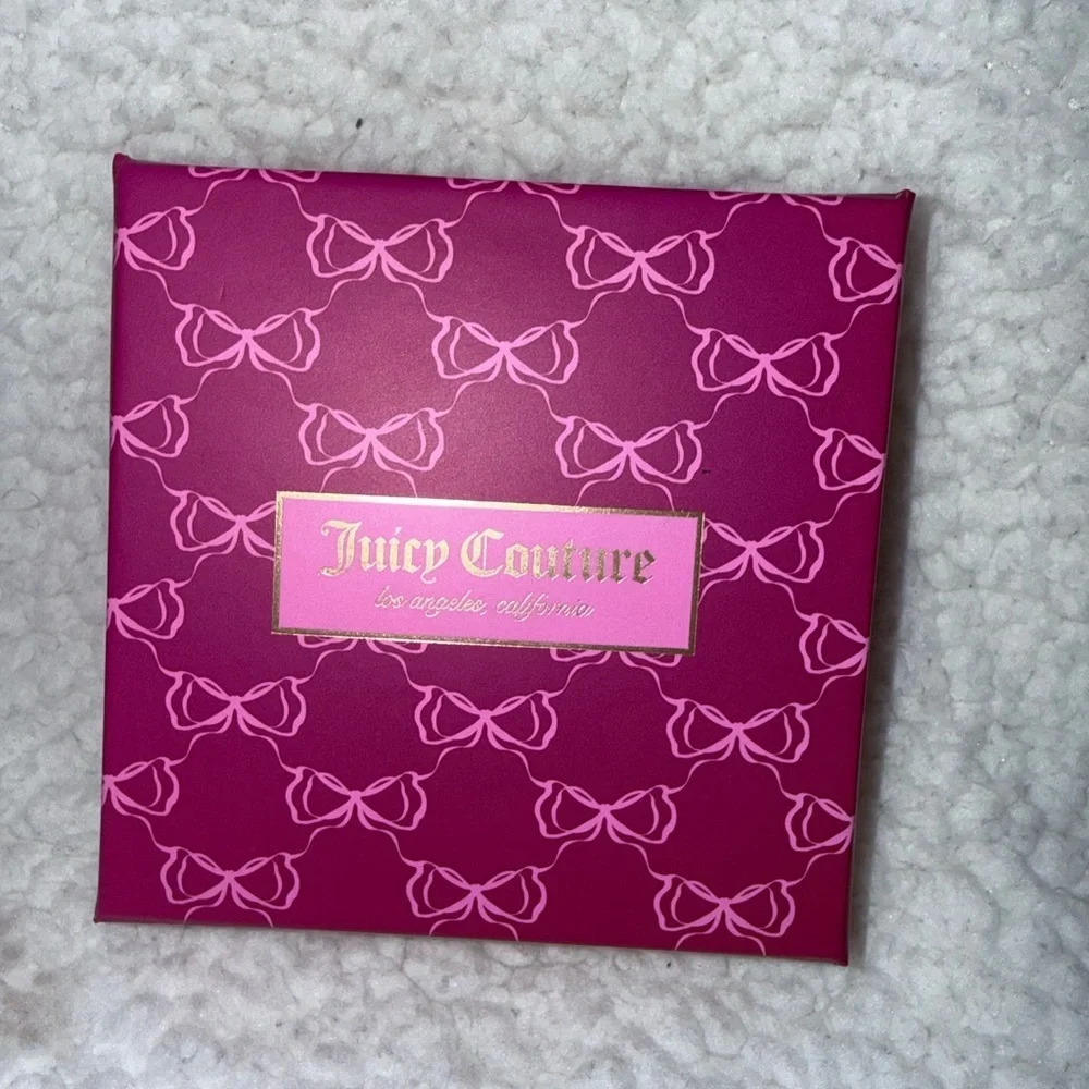 NWT Juicy Couture Gold Charm Bracelet with Strawberry, Heart, Key, Pearl Charms